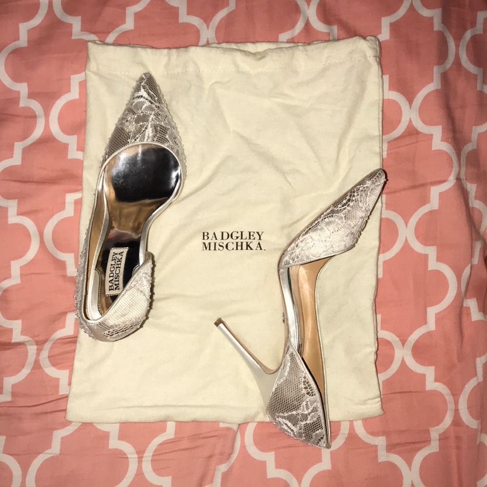 Badgley Mischka 8.5